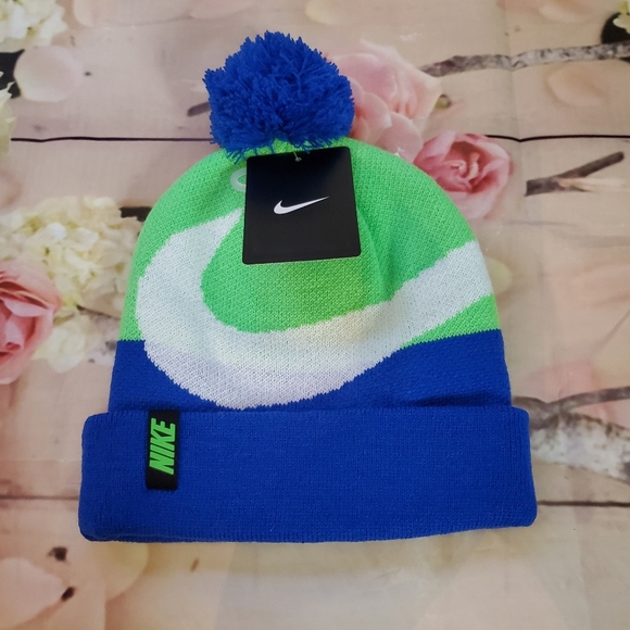 Nike Other - nwt nike winter pom hat 8-20 kids